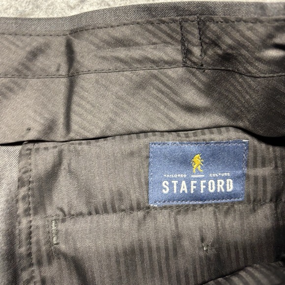 Stafford Classic Fit Dress Pants Mens 38x32 Sharkskin Black - Picture 7 of 9